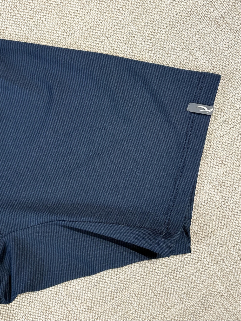 KJUS Soren Stripe Polo Shirt Mens 50 M Navy UPF 50+ Performance Golf - Picture 5 of 9